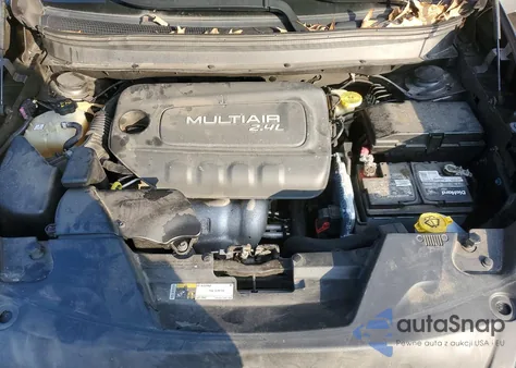 2017 Jeep Cherokee Latitude из США, поврежденный, VIN 1C4PJLCB0HW577579